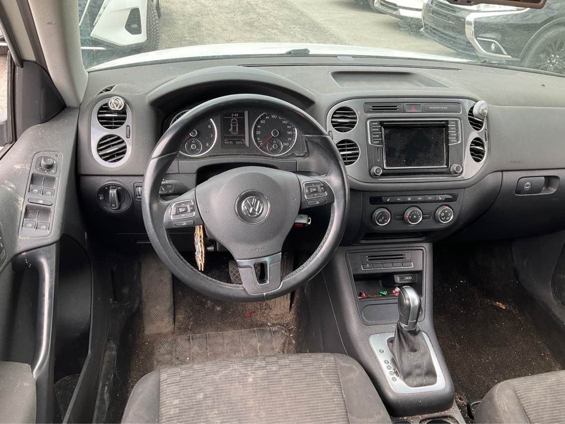 VOLKSWAGEN TIGUAN 2017 - 12
